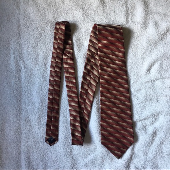 Bugatti tie - Picture 5 of 7